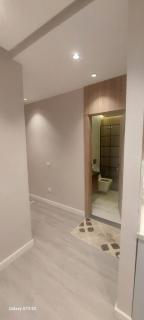 Modern 2BR in Sheikh Zayed - Prime Location - 6