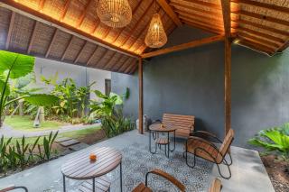 Svarna Suites Seminyak - Seminyak - 6