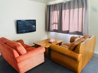 Top spot - Spacious 2BR Stay - 9
