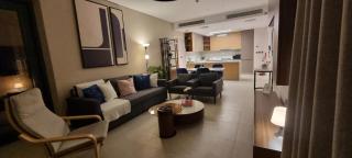 Skyline Luxe Sea view Apartemnt - 2