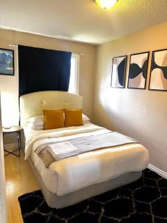 Room of mine - Edmonton - 8