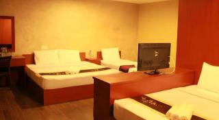 Your Hotel - 1