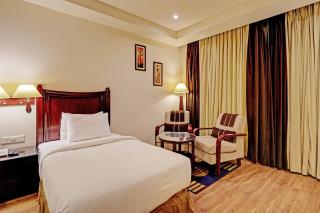 Hotel Tarky Near Delhi Airport mahipalpur - Nuova Delhi - 1