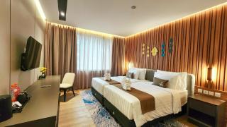 Patra Semarang Hotel & Convention - 5