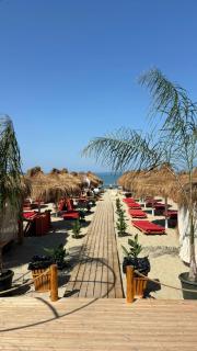 La Lun - Durrës - 1