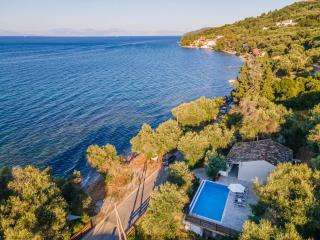 Deja Blue Beach & Pool House, by Estia - 9