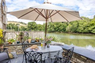 Duck Cottage - Waters Edge, Exclusive Village Location - 8