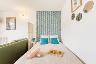 Studio meublé Métro 12 - 2