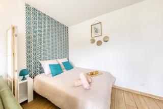 Studio meublé Métro 12 - 0