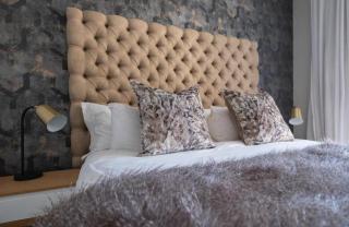 Luxury one bedroom apartment - 5