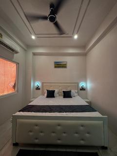 Hotel Gurukulam - Ayodhya - 6
