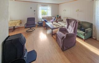 4 Bedroom Awesome Home In Kongshus - Kviby - 8