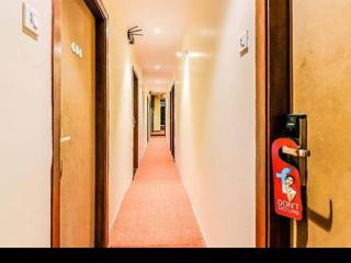 HOTEL ASCOT INN NEAR INTERNATIONAL airport - 6