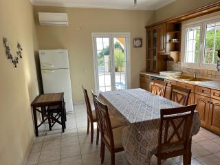 Sunsets and large pool in comfy Villa Avra Arillas - 1