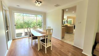 Modern spacious 5-bedroom home in Northern Beaches - 1