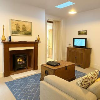 Bostane Cottage on West Hobart Hill - Hobart - 8