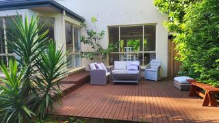 Modern spacious 5-bedroom home in Northern Beaches - Belrose - 8