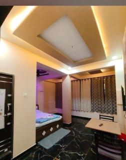 Hotels shivtej lodging - Kolhapur - 1