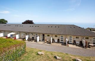 Amazing Apartment In Allinge With House Sea View - Allinge - 0
