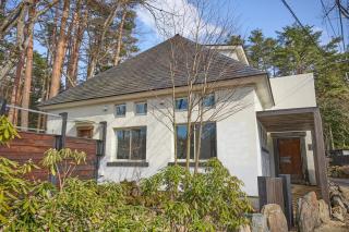Glamping Villa Hanz Kawaguchiko - Fujikawaguchiko - 1