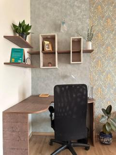 Spacious 2 bhk with workspace & kitchen - TPP Homes - 1