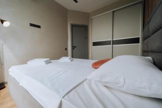 Quiet 1BR Retreat 2min to Transit and Shops - 9