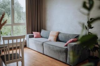 Quiet 1BR Retreat 2min to Transit and Shops - 0