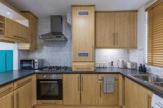 Spacious Winchester Duplex - Winchester - 7