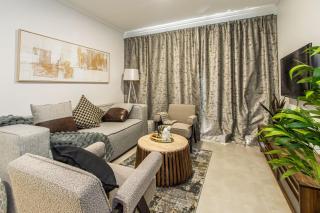 Blue luxurious Apt - Sandton - 2