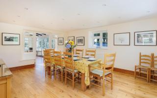 Charming Manor Pool House with Heated Pool, Tennis Court & Gardens - Isle of Wight Rural Countryside Escape - Rookley - 8