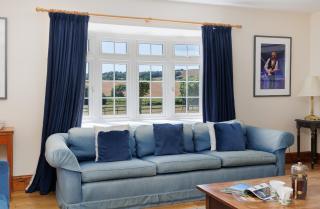 Charming Manor Pool House with Heated Pool, Tennis Court & Gardens - Isle of Wight Rural Countryside Escape - 1