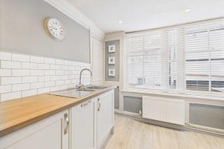 Host & Stay - Leading Lights - Whitby - 9