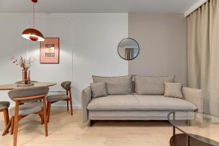 DOKI Living Suites - Foodhall & Parking by Downtown Apartments - Danzig - 2