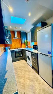 South View Haven, Family, WIFI, Free Parking, 5-BDR, Sleeps upto 10 - Sheffield - 7