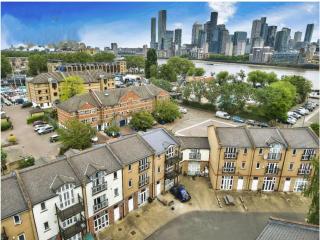 The Quayside Retreat - 0
