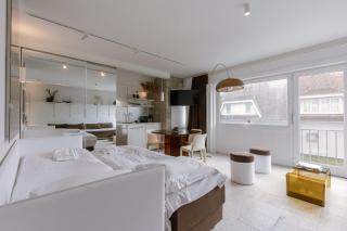 Huswell Studio 14 - 6