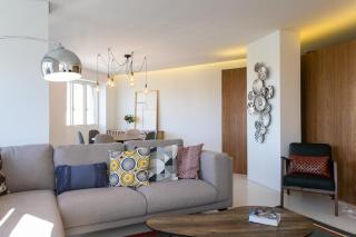 Architectural poetry in an unique 3bdrs view flat - 6