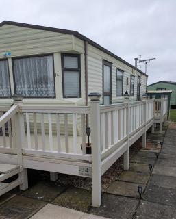 J4 Millfields 4 berth lead person must be over 30 - 8