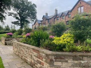 Tarn End Cottage with view to Talkin Tarn, near Lake District - Brampton - 8