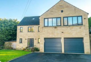 12 Guests - Hot Tub - Free Parking in Huddersfield - 0