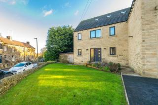 12 Guests - Hot Tub - Free Parking in Huddersfield - 4