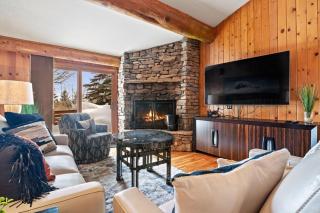 RMR: Eagles Rest 10 Condo in Teton Village - 9