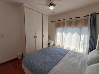 Wooden Townhouse close to Ramsgate Beach Basisha - 9
