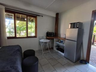 Wooden Townhouse close to Ramsgate Beach Basisha - Margate - 4