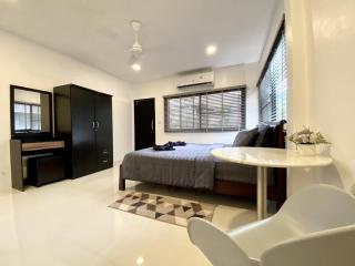 Chonlada Holiday Home - 2 BR Residence - Kamala Beach - Kamala Beach - 8