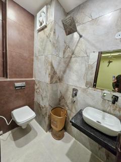 Hotel JR INN - Ludhiana - 8