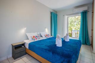 Velendzas Holidays - Alikanas - 0