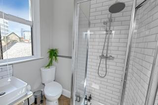Central 1-Bed with Free Wi-Fi Near Market Square - Nottingham - 6