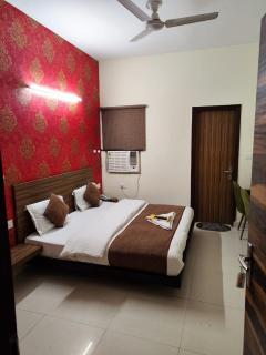 Hotel Ganga Grand Rishikesh # Parking # Lift # Restaurant # Near Ghat # Property of the Year - Rishikesh - 7
