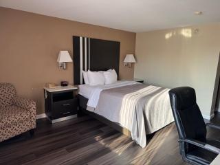 Quality Inn & Suites Middletown - Franklin - Franklin - 2